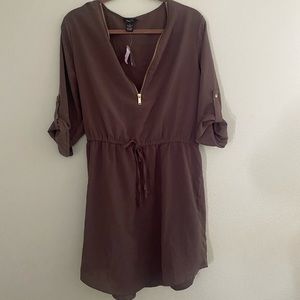 Olive Green Knee Length Dress with 1/2 Sleeves, Zip top, and Tie Waist